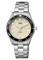 Q&Q Q55A Analog Women Watch